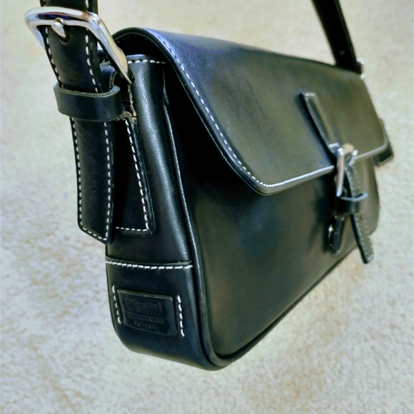 Coach Black Leather Shoulder Bag - Picture 7 of 16